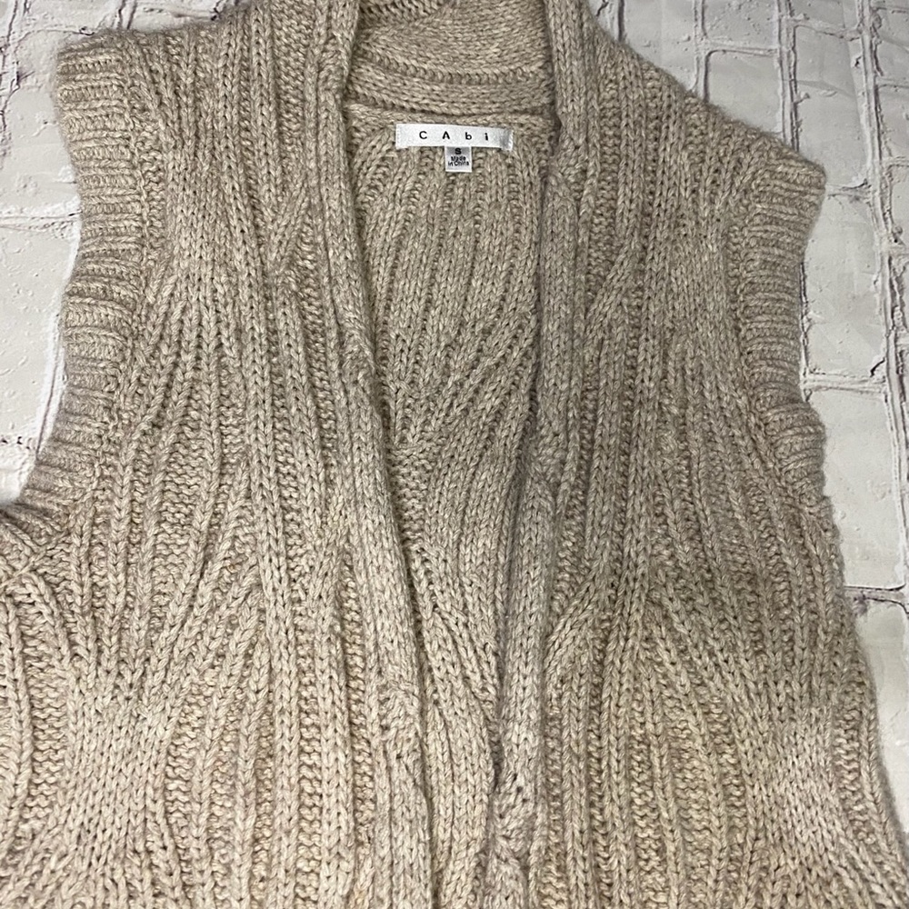 Gorgeous Cabi long sweater